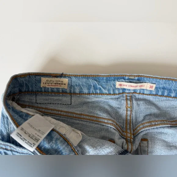 Levi’s Ribcage Straight Ankle - Picture 10 of 11